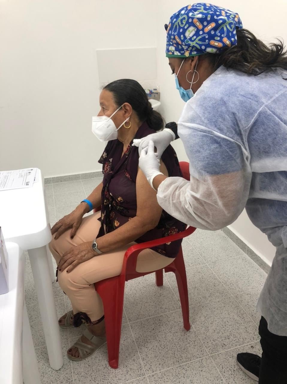 26342_soledad-inicia-vacunacion-covid19-para-adultos-mayores-824661_1024x600