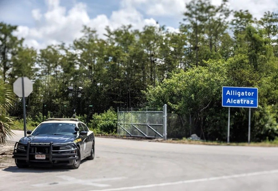 0f08540c-b0ea-48b4-a72e-054833bb196f