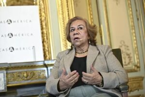 ee2cb794-37a1-4a0d-bbc0-deea8ceeb5b1